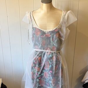 Women’s Alice’s Pig Floral Mesh Overlay Dress NWT Size 8